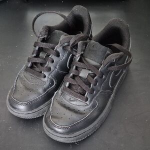 Black Nike Air Force 1 Low. Size 11C. Great Condition.